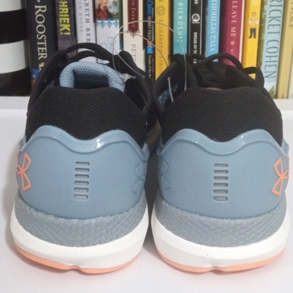 UNDER ARMOUR BLACK BLUE GRANITE HOVR SONIC 6 SNEAKERS SIZE 12 NWT - Picture 2 of 9